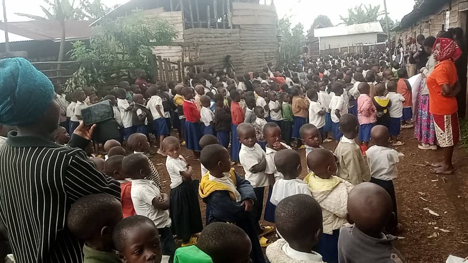 Miti-Murhesa: Plus de 350 écoliers de l'école primaire Mulangala sensibilisés sur la riposte contre le M-pox et le Choléra