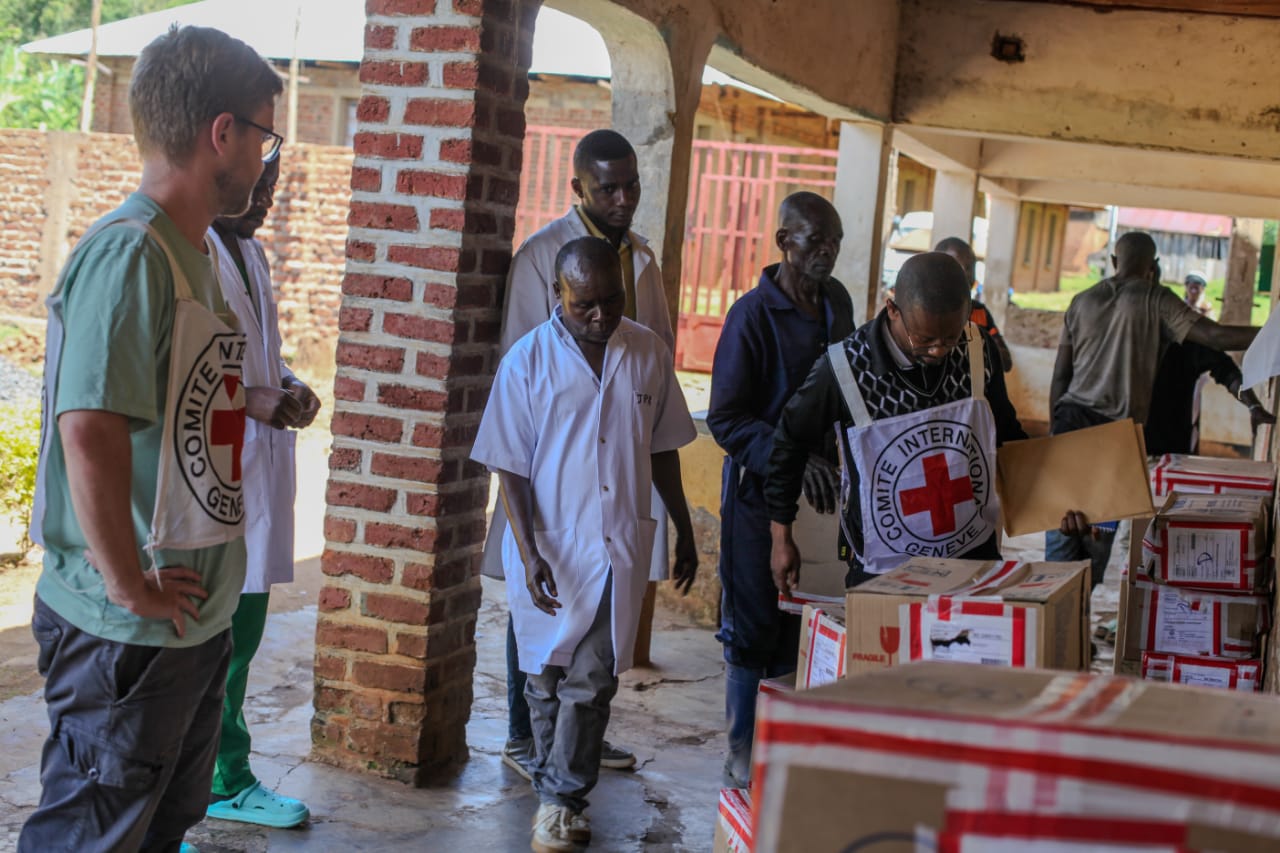 Sud-Kivu : Le CICR renforce l'accès aux soins avec une donation de médicaments 